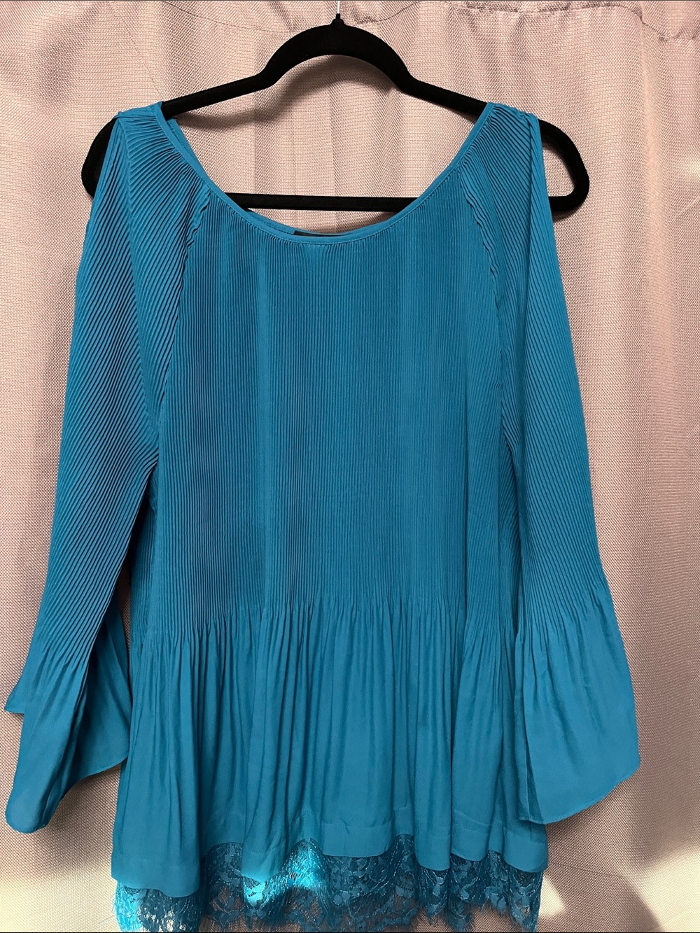 Roz & Ali Teal Pleated Peplum Tunic with Lace Trim